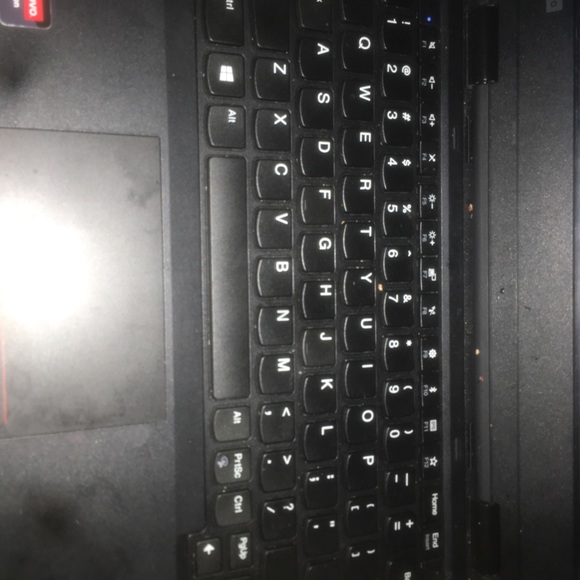 Windows laptop - Picture 3 of 3